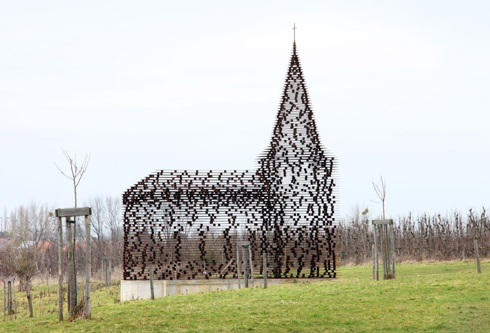 50b50497b3fc4b1634000087_reading-between-the-lines-gijs-van-vaerenbergh_012_rbtl-1000x681 (1)